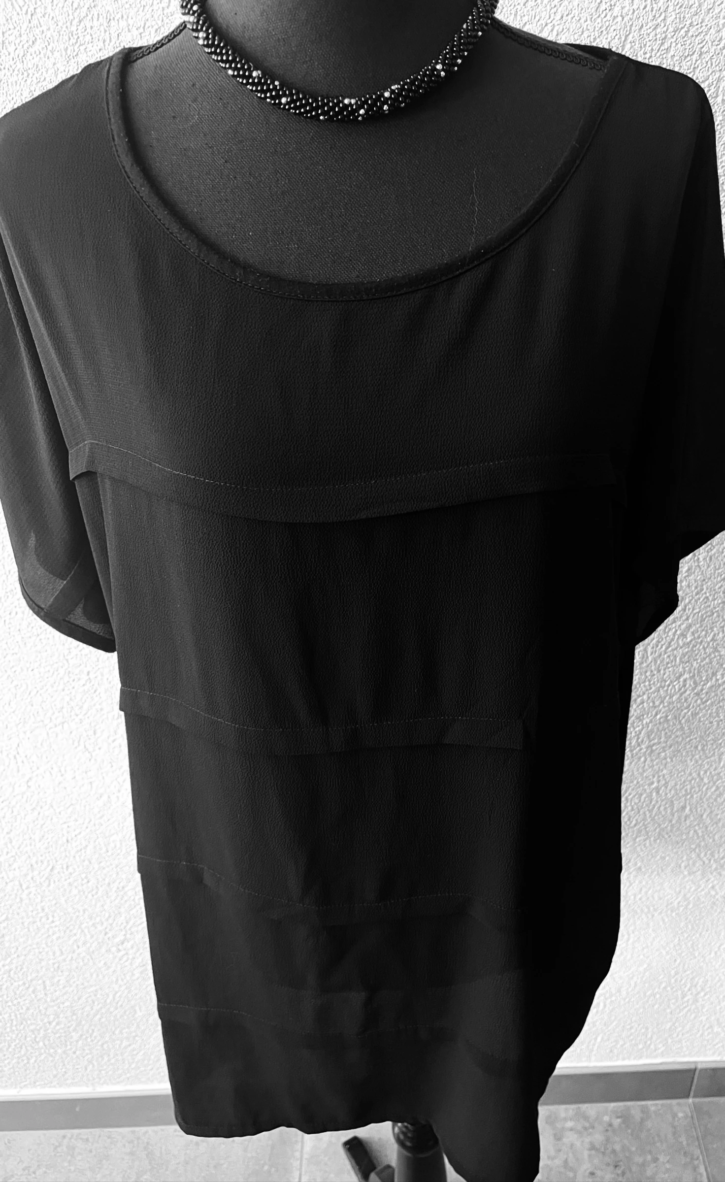 🌺 𝒎𝒛 | Túnica Feminina Plus Size | Look em Camadas de Chiffon | Tamanho 54/56 | Plus Size 🖤 – photo 3